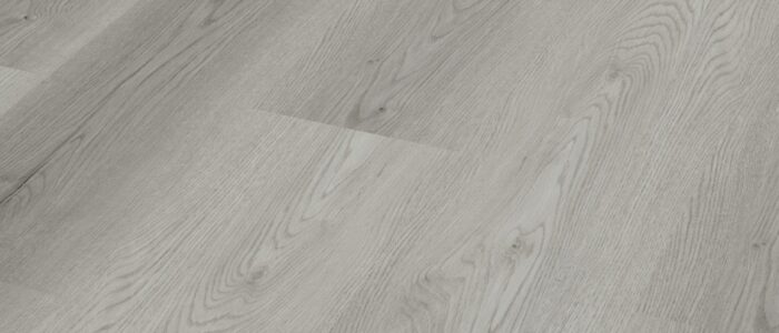 Samurai_Tennoeiche_polargrau_820_schraeg-scaled